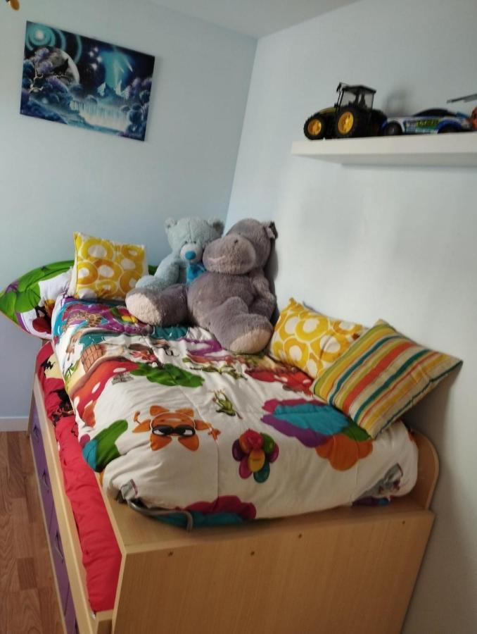3 Hab 2 Banos Parking Terraza Apartman Soria Kültér fotó